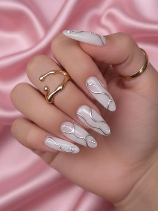 White Chrome Drip Effect