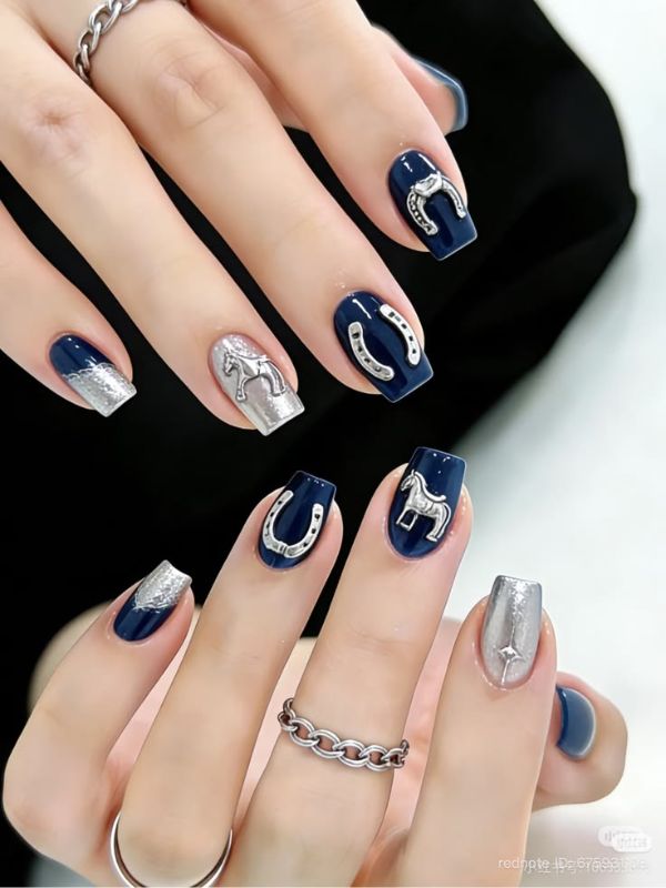 Accent Colors With Western Roots
