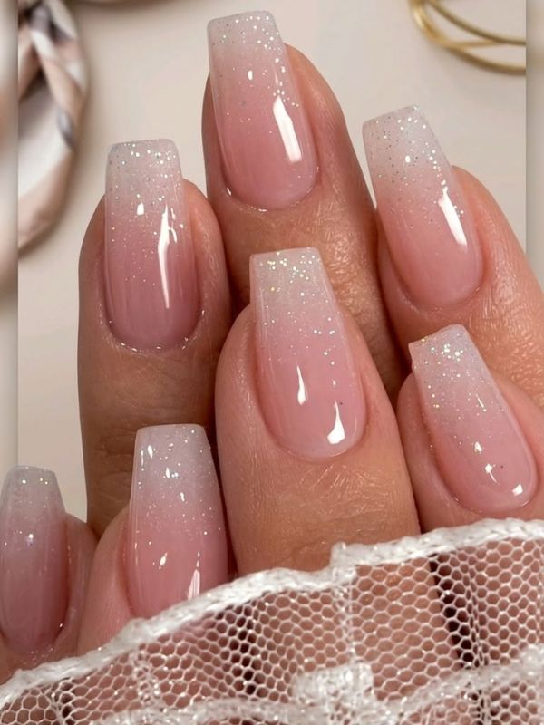 Clear Builder Gel with Floating Glitter