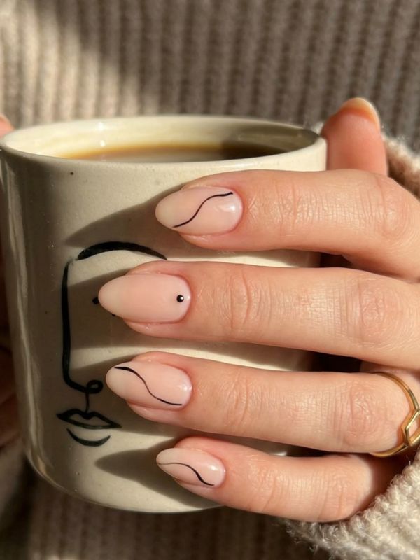 Minimal Line Art Builder Gel Nails