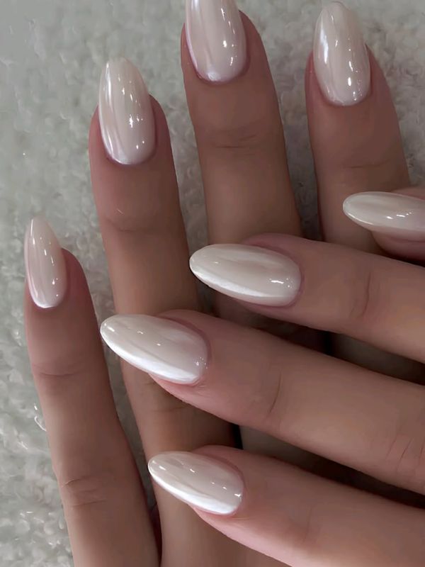 Pearl White Coffin Builder Gel
