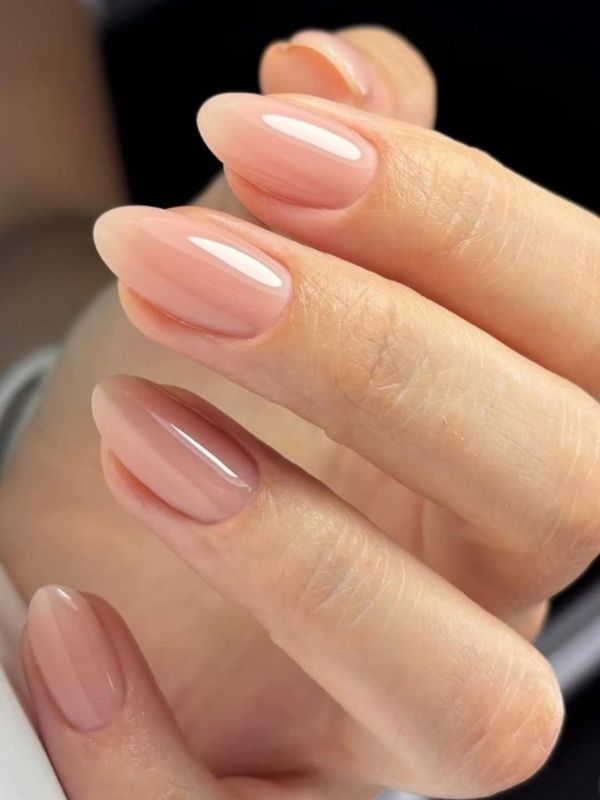 Sheer Nude Almond Builder Gel