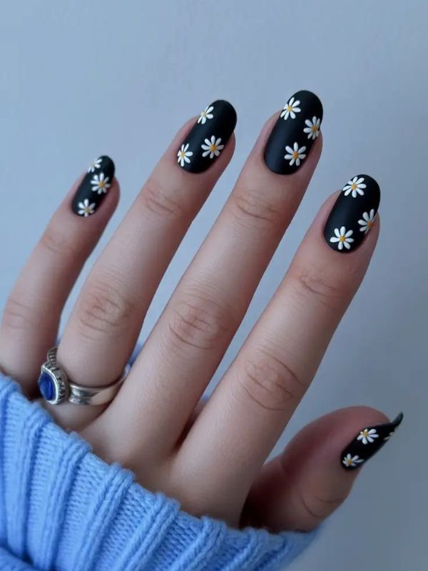Short Black Nails With Floral Accents